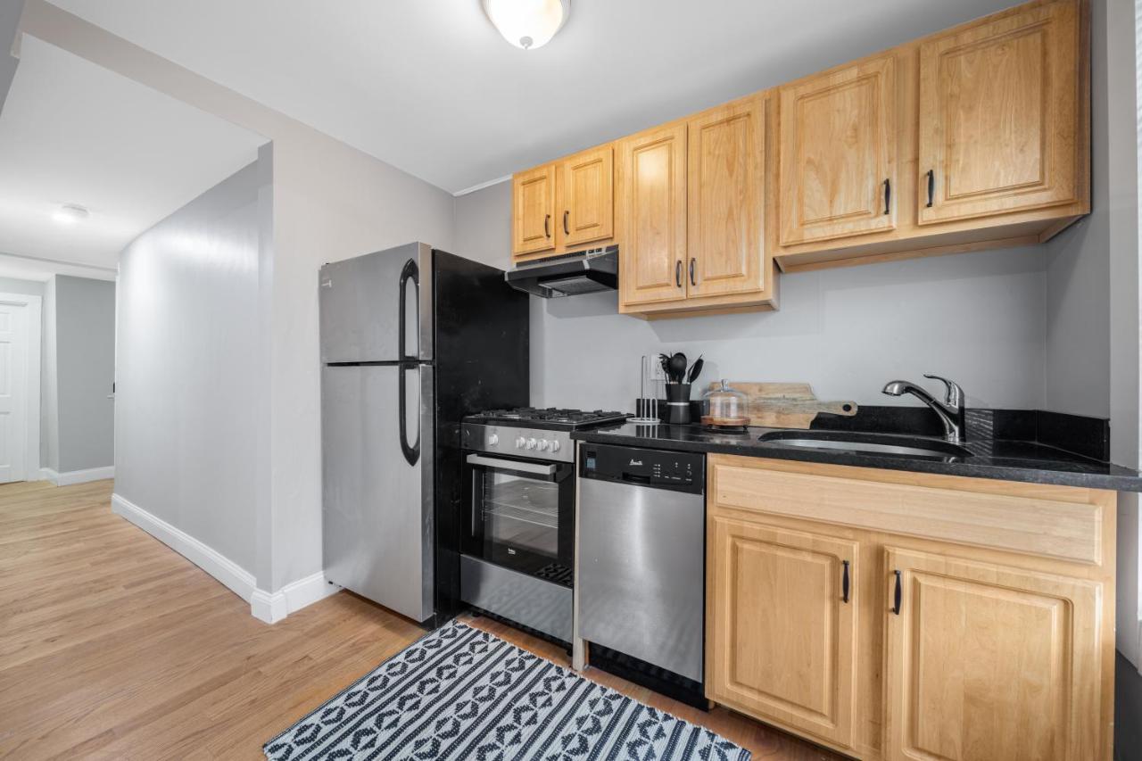 Easy Commute South Boston 4Br 1Bh Apt Esterno foto
